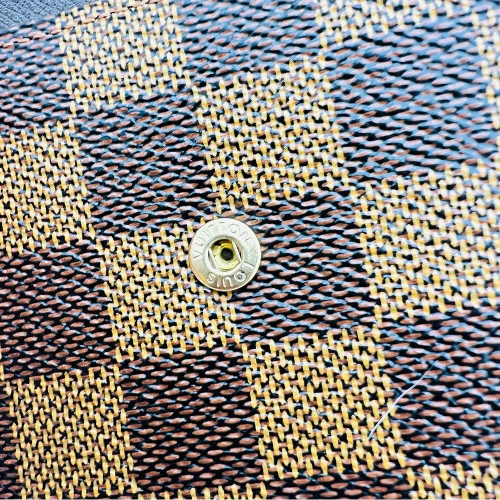 LOUIS VUITTON Damier Ebene Elise Compact Wallet Vintage 2000, Unisex, Authentic